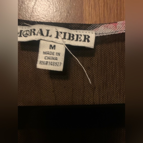 Cover up - Picture 3 of 3